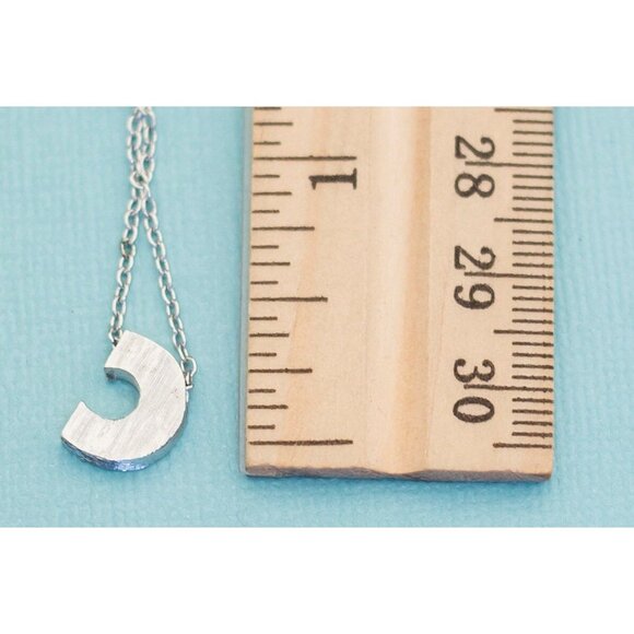 Vintage C Initial Silver Pendant Necklace 20 Inches by Avon E14 - Picture 3 of 3